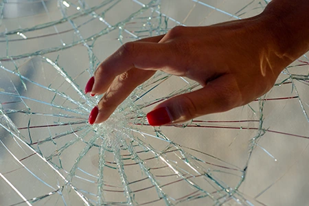 Emergency Glass Repair in St. Petersburg, FL