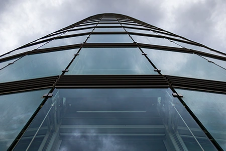 UV-Resistant Glass Experts in St. Petersburg, FL]